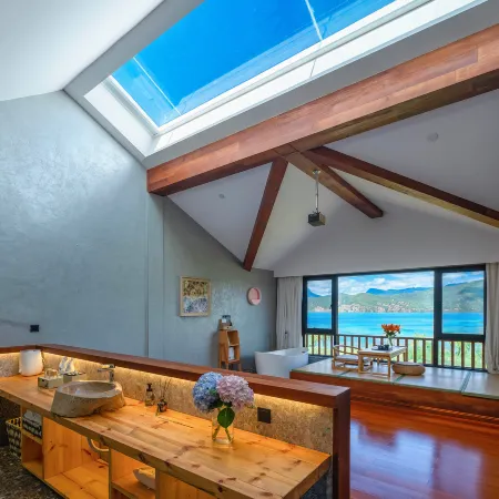 Joy Luck Huahu Resorts