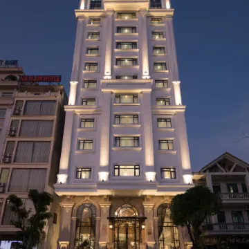 D'Lecia Ha Long Hotel Отели в г. Халонг