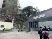 发顺宾馆(沙坪坝重庆大学地铁站店)