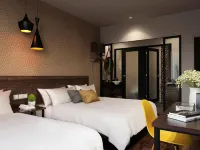 The Square Hotel Hotel di Sekudai