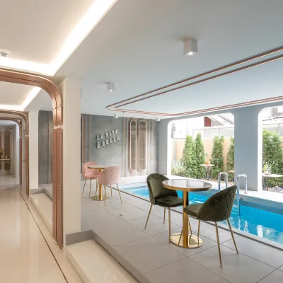 NIMANO SUITES ニマンヘミン周辺のホテル