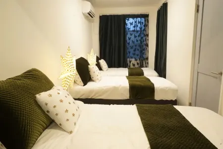 Blue Empire Hotel