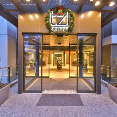 Tzl Suites Hotel Nişantaşı Отели рядом с достопримечательностью «Площадь Бешикташ»