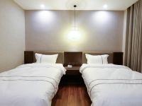 沂南泉畔雅居大酒店 - 商务中式双床房