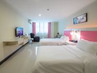 清远馨馨主题酒店(城市广场古龙峡店) - 豪华双人房