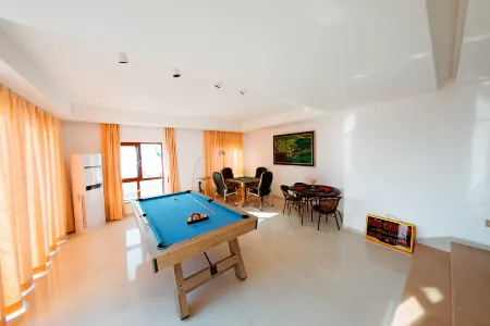 Wonderland Villa Отели рядом с достопримечательностью «Dongtou Scenic Area»