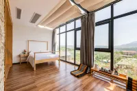 Floral Hotel·Yunqi Xiaozhu Hotel(Lantian Buckwheat Ridge Store)