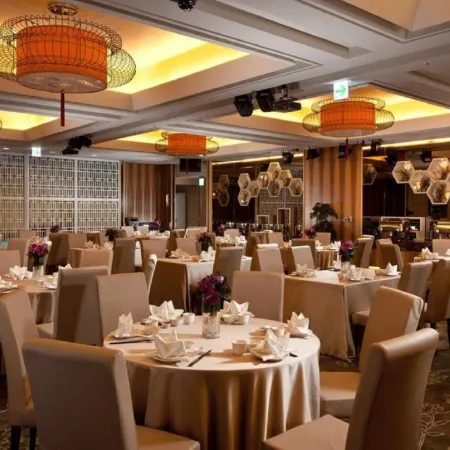 Fullon Hotel Kaohsiung Отели рядом с достопримечательностью «Прибрежный парк Цицзинь»