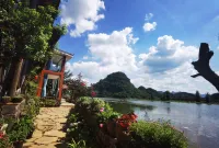 普者黑喳喳呀湖景280°客棧