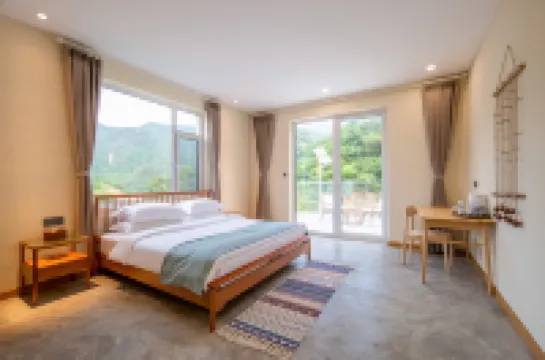 Floral Hotel · Qingdao Yunshang Boutique Hotel (Laoshan North Jiushui Branch) 칭다오 호텔