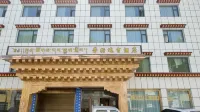 Yushu Pucuo Daji Hotel