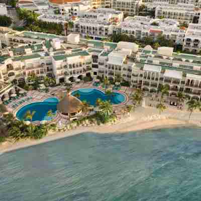 Wyndham Alltra Playa del Carmen Adults Only All Inclusive Hotel Exterior