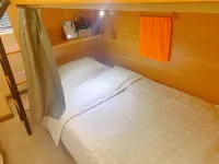 Backpacker CYTS Homestay (Bell Tower Plaza Store)