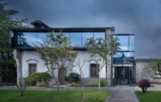 in N&S MEN DONG Hotel