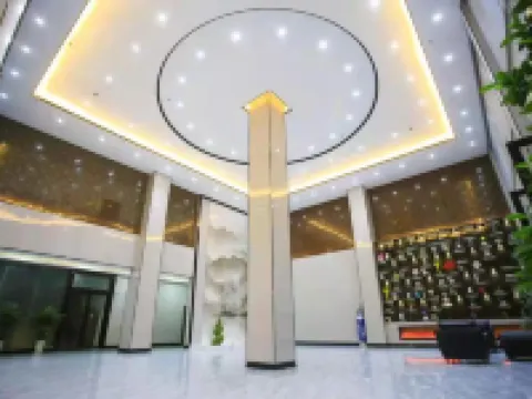 Holiday Inn Gorge Mediterranean Sea Hotels in Xiajiang