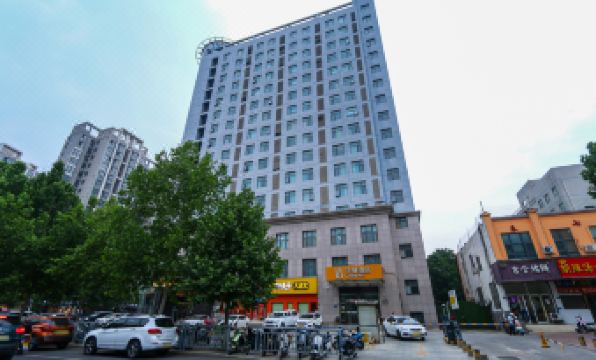 Homeinn Huayi Hotel (Zhengzhou Fengyang Foreign Language Middle School Software Park)