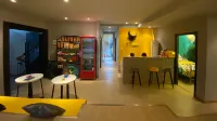 Tianye Theme Apartment