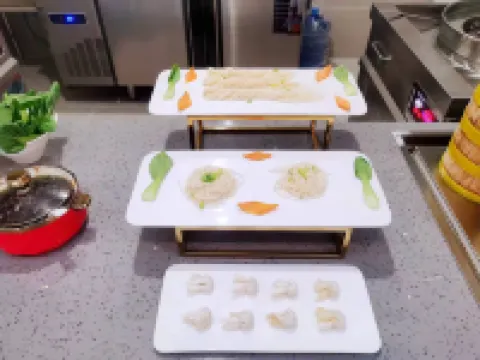 Guoan Business Hotel (Daming Qieshanhu Park Branch) 다밍 호텔