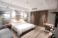 Yangzhong Huaxia Yunduo Grand Hotel