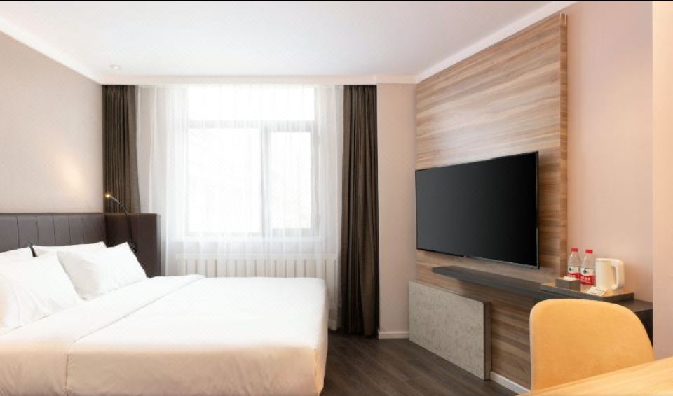 4. 쥐하오 호텔 （..