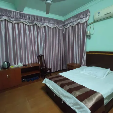 Lian Xing Hotel