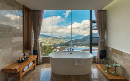 The Twelve Manor Terraces Hostel Отели рядом с достопримечательностью «Yuanyang Hani Terrace»