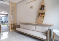 Baiyundu Light Luxury Meisu B&B - 2-Star