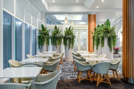 The Sebel Twin Towns