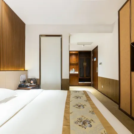 Tianyi Boutique Hotel (Baoting Qixian Square)