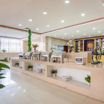 Oriental Pearl Hotel