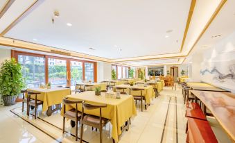 Tianyuan Dai Tai Style Hotel