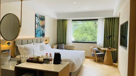 Nanxi River Lion Crag Hotel Отели рядом с достопримечательностью «Lishui Ancient Street»