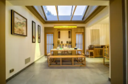 Jiuhuashan Yinyuetang Homestay