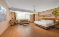 Vienna Hotel (Jinxiu Xintiandi Hotel) Hôtels à proximité de : Huoqiu Normal School
