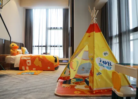 Zhengshang Jianguo Hotel Zhengzhou East Railway Station Отели рядом с достопримечательностью «Henan Agricultural University (Longzihu Campus)»