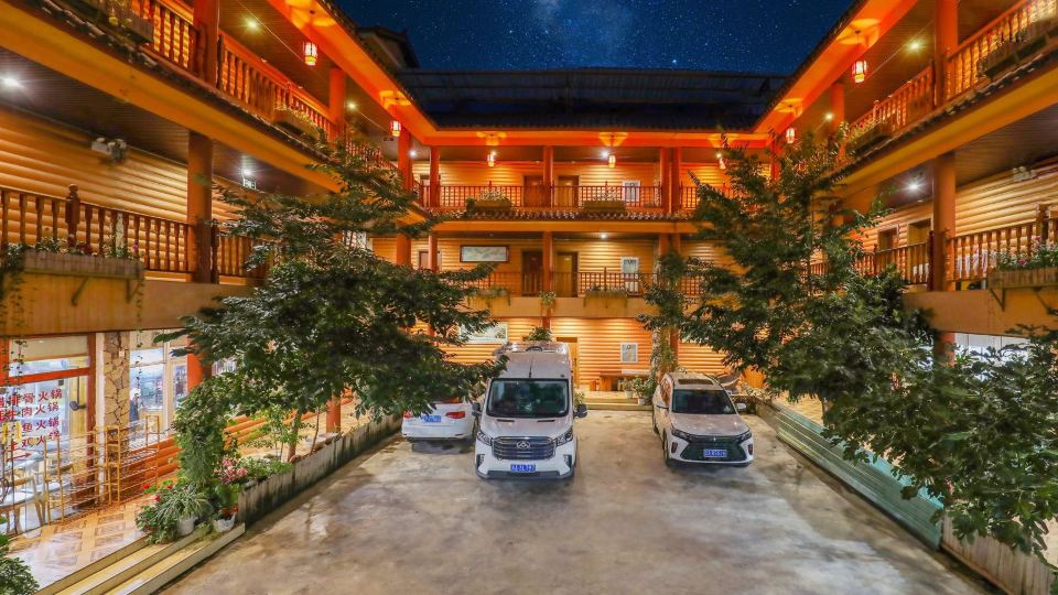 Lugu Lake Dier Hotel