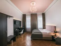 Boutiquehotel Donauwalzer Hotels near 16. Ottakring