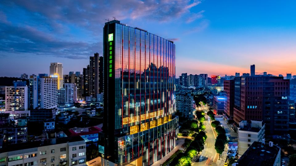 Holiday Inn ZHUHAI CITY CENTER by IHG