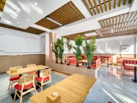 Toumi Light Luxury Hotel Hotels in Dongying