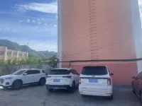 xinglongxianyatianxiaoyuanminsu - parcheggio