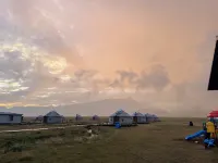 和靜牧雲山水牧家樂