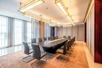 Fenxing Lihua Grand Hotel - Business