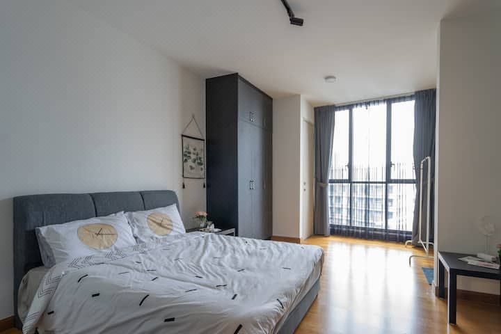 1. 2BR KL G..