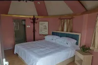 Chahar Tribe, Chayouzhong Banner Hotels in Qahar Right Middle Banner