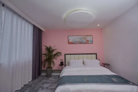 Peng'an Youth Memory Theme Hotel Отели рядом с достопримечательностью «Peng'an Jialing First Hometown Scenic Area Scenic Area Management Bureau»