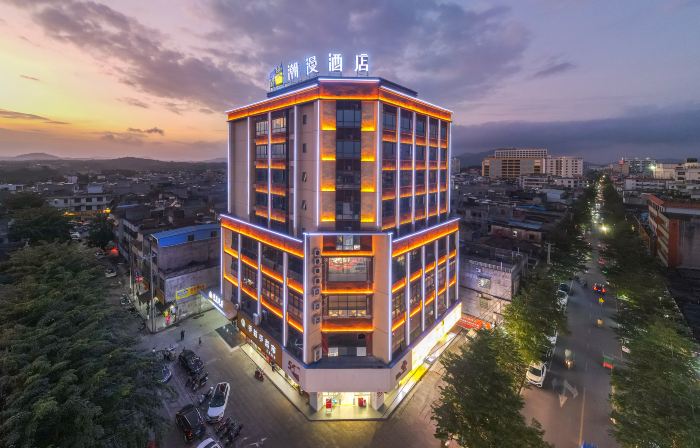 CHEERMAY Hotel (Tunchang Zhengfu Pedestrian Street)