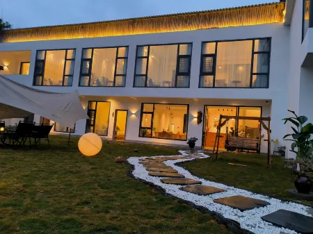 Danxia Mountain Guanshan Xiaoyuan Homestay