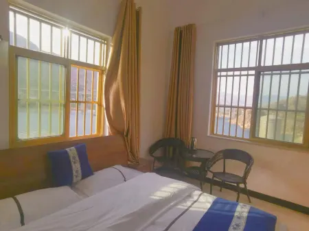 Yongsheng Linjiang Hotel