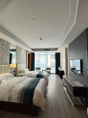 Home Inn Baiyun Hotel (Shiqiliu Branch) Hotels in Shiyan