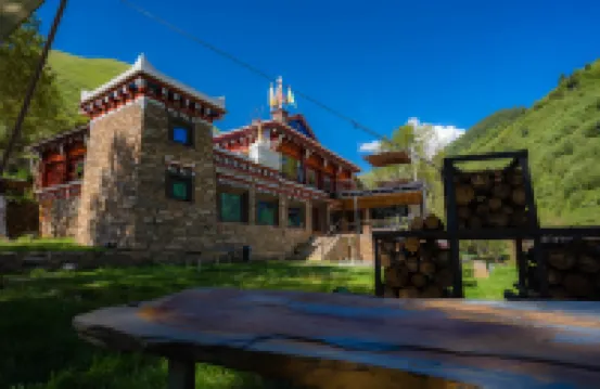 Tawu. Rexi Akcang Homestay